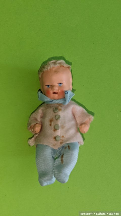 Керамический пупсик Hertwig 1508, высота 8 см, новый (фото 3)