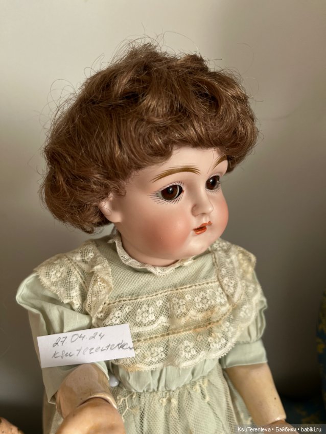 Парик из натуральных волос (фото 5)