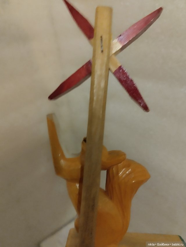 Механическая деревянная игрушка СССР Белка (фото 4)