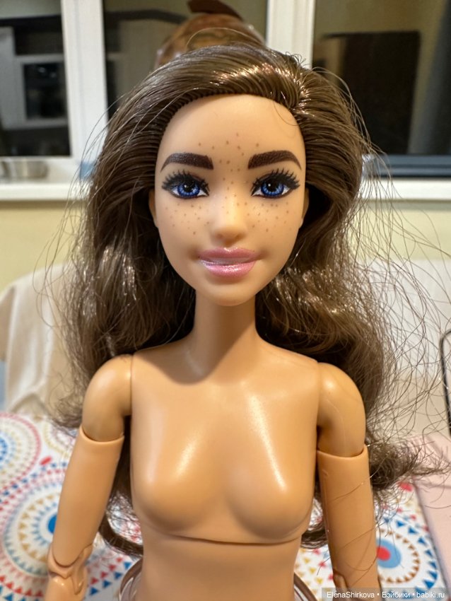 Barbie Fashionistas 137 на теле мтм (фото 6)