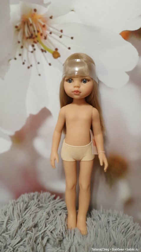 Карла с челкой Паола Рейна (фото 2)