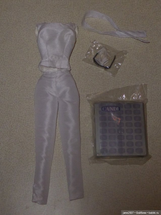 Полный аутфит Integrity toys Candi (International Limited Edition) новый, подходит куклам 12 дюймов (фото 2)