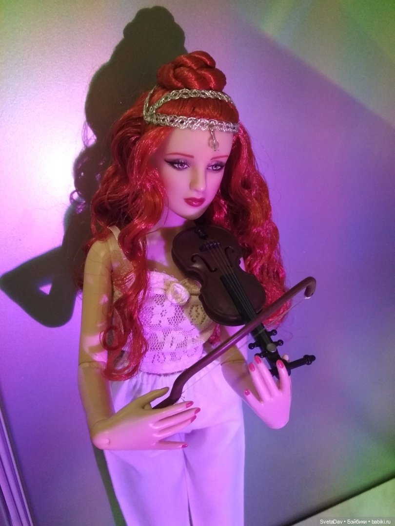 Тоннер Tonner наряды, Лалафанфан, коробки для туфель, скрипка, часы (фото 8)