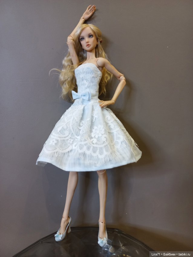 Нежнейшее платье на худеньких авторок (фото 9)