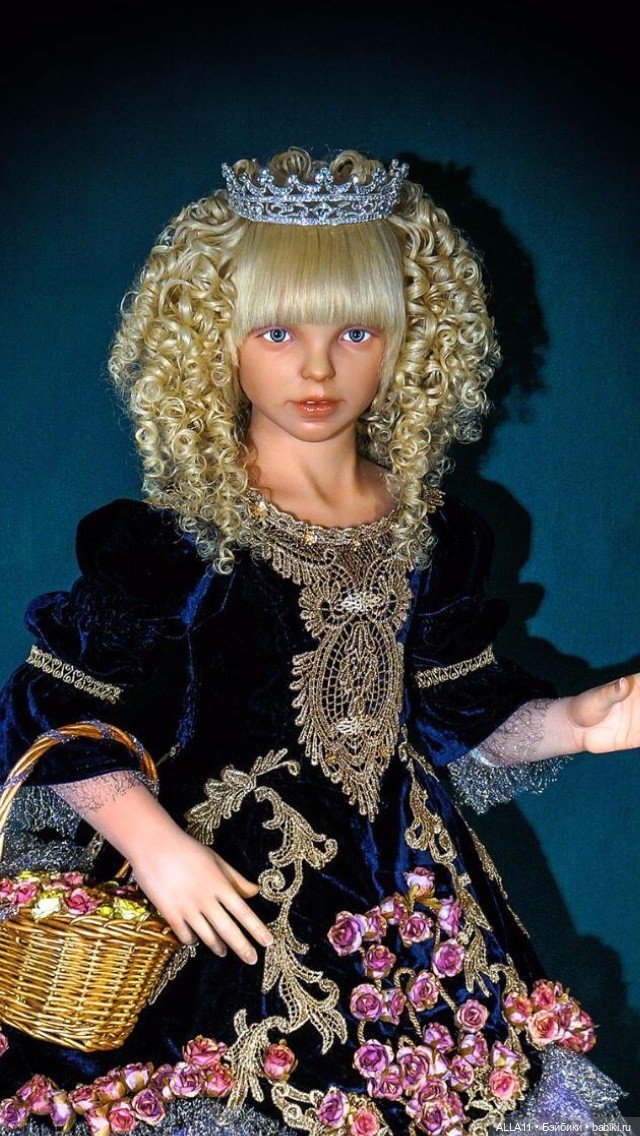 Нереально красивая Элла ищет дом