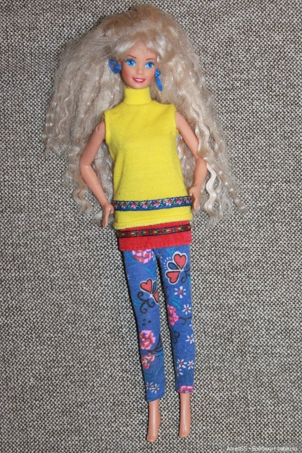Барби суперстар United Colors of Benetton (1990) (фото 4)