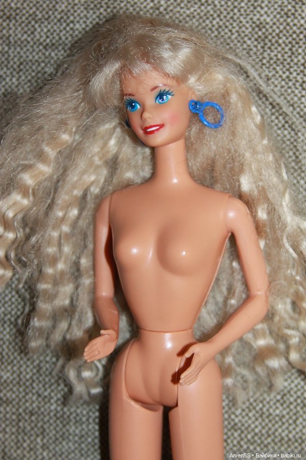 Барби суперстар United Colors of Benetton (1990)