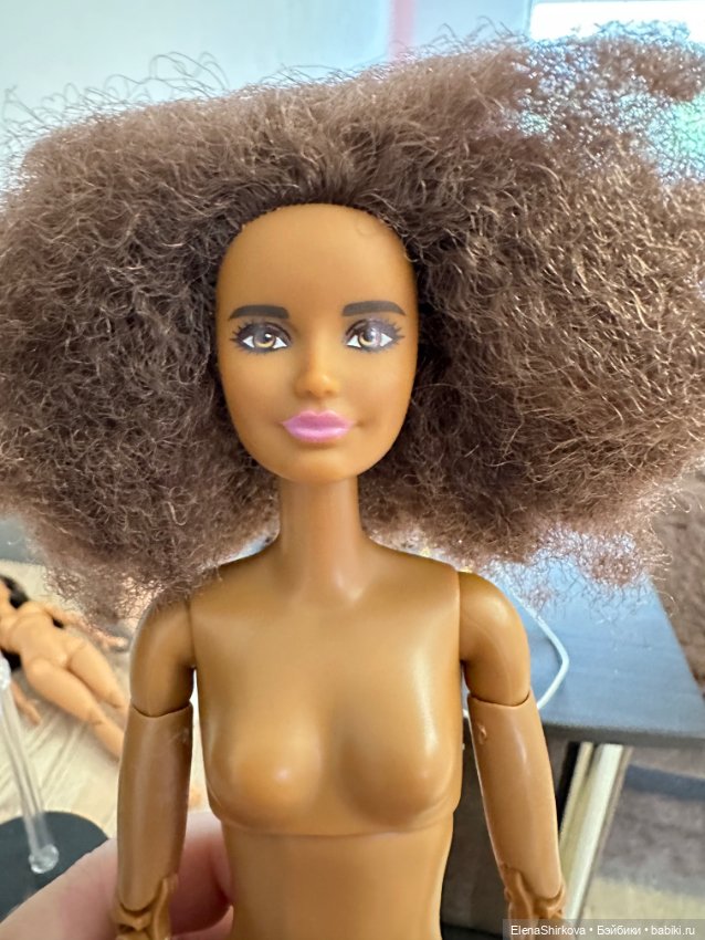 Barbie fashionistas 93 на теле мтм Аши (фото 9)