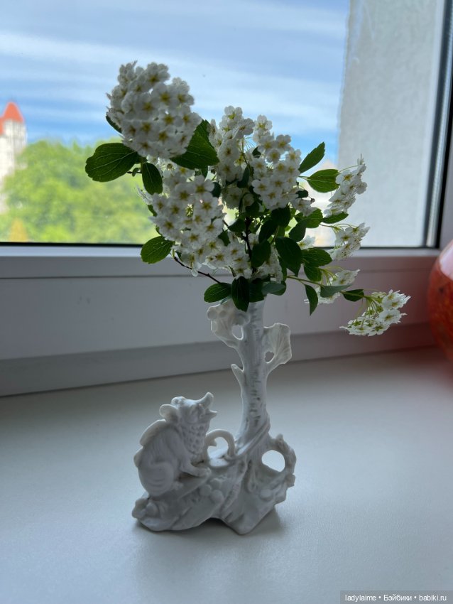 Редкая антикварная фигурка - вазочка - 10,4 см (фото 4)