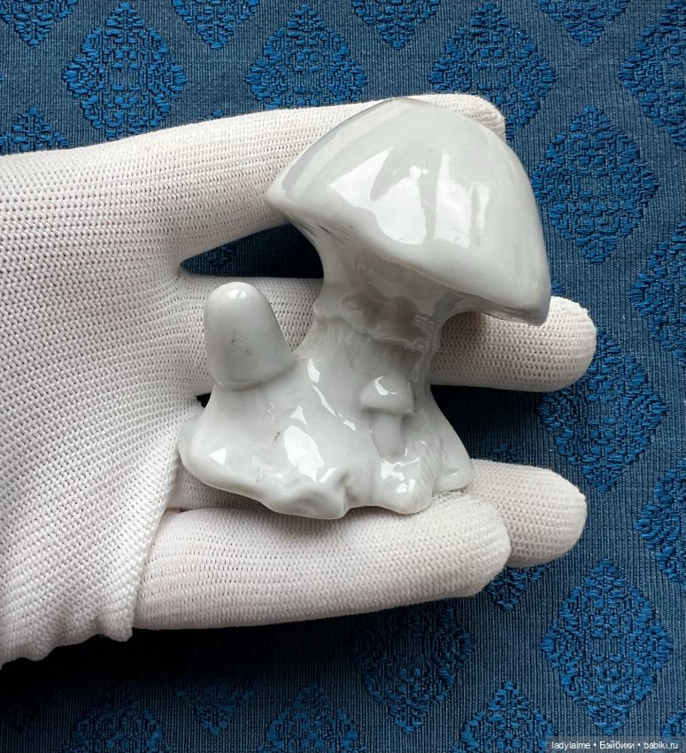 Редкая антикварная фигурка - вазочка - 6 см (фото 6)