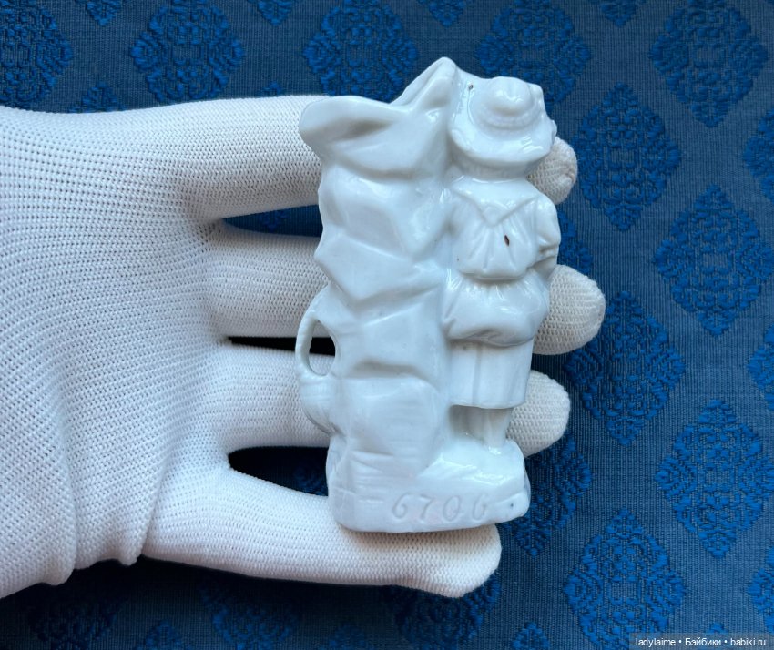 Редкая антикварная фигурка - вазочка - 8,2 см (фото 3)