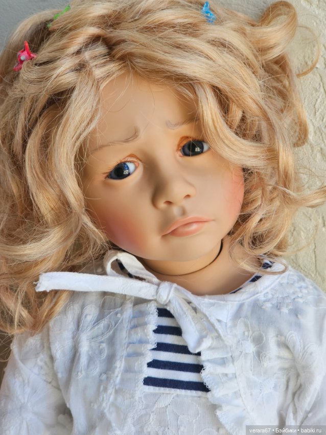 Озорница Nadine Sieglinde Frieske