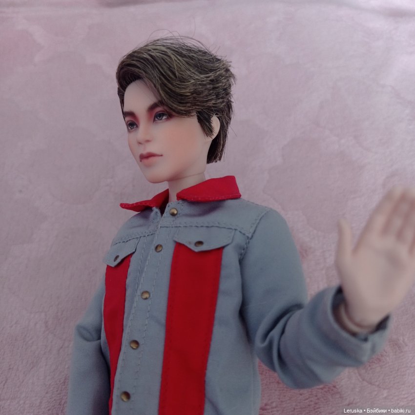 Парень БТС с ООАКом — ООАК (кастом куклы) (фото 8)