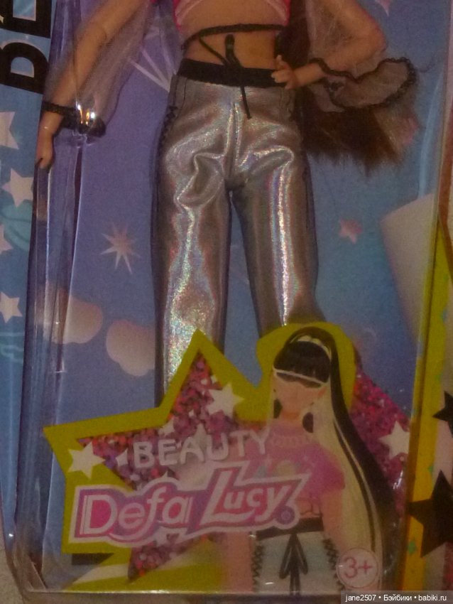Defa Lucy # 4 - шарнирная - NRFB в поврежденной коробке - размер Барби (фото 3)