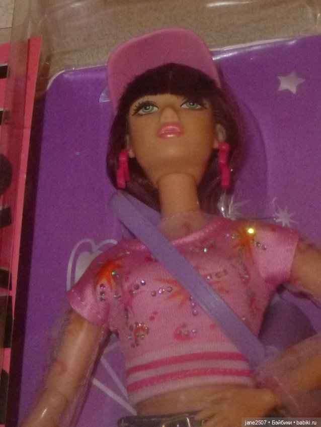 Defa Lucy # 5 - шарнирная - NRFB в поврежденной коробке - размер Барби (фото 4)