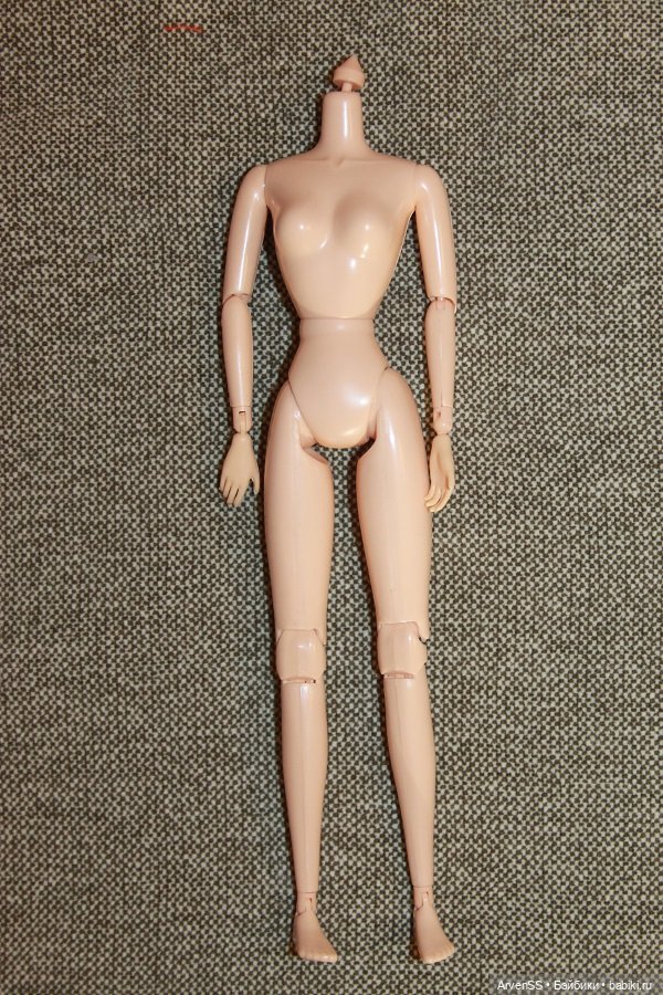 Светлое шарнирное тело Милли (Noix De Rome) для кукол 1/6