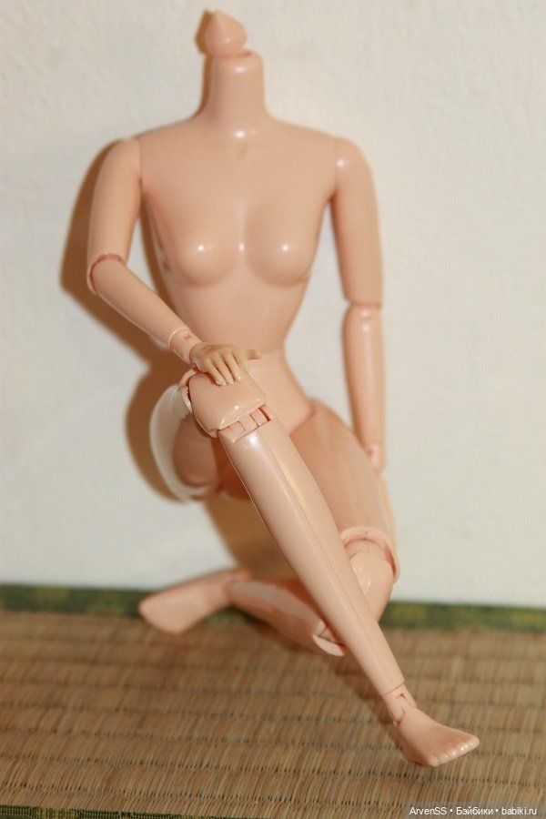 Светлое шарнирное тело Милли (Noix De Rome) для кукол 1/6 (фото 5)