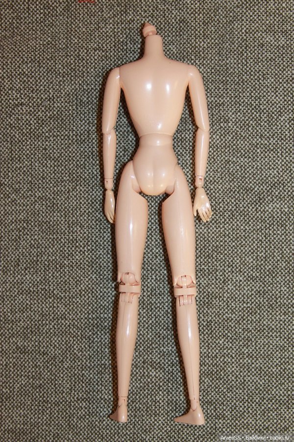 Светлое шарнирное тело Милли (Noix De Rome) для кукол 1/6 (фото 3)