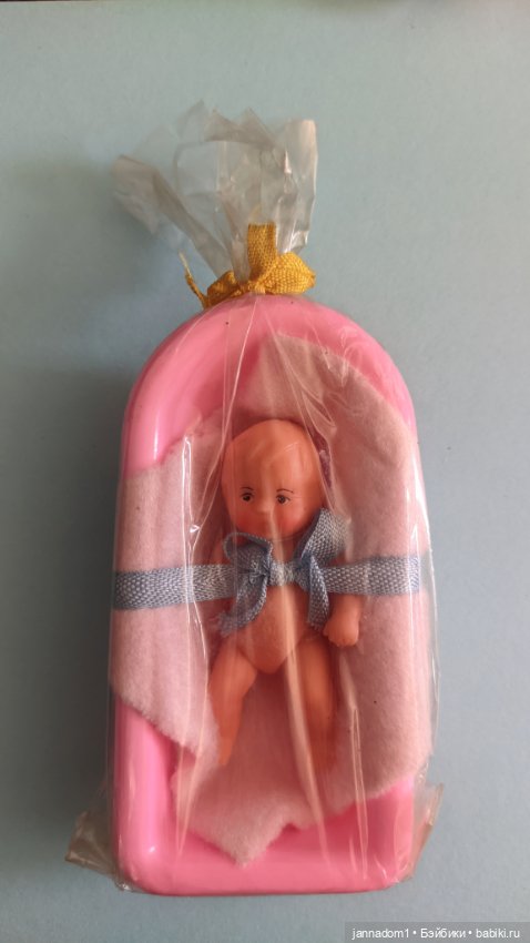 Пупсики резиновые в ванночке Ари Ari August Riedeler GmbH &Co KG, ГДР, высота 6 см (фото 4)