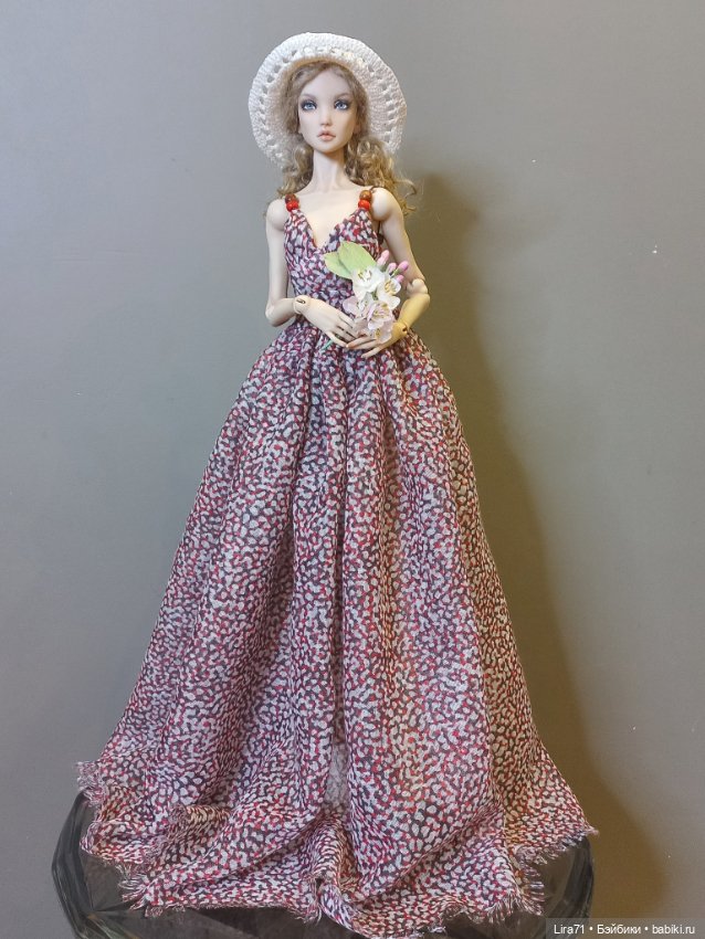 Сарафан на худеньких БЖД 1/4