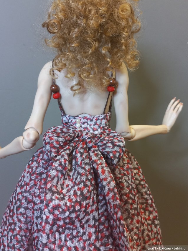 Сарафан на худеньких БЖД 1/4