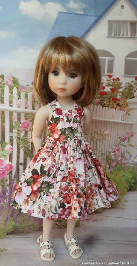 Платье для Ruby Red — Одежда для кукол