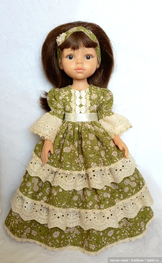 Длинное платье для Паола Рейна