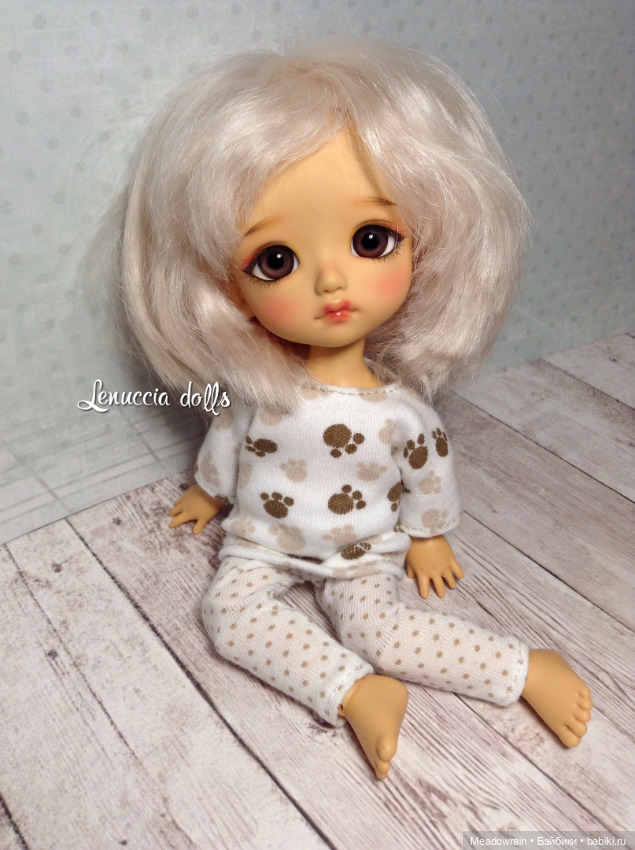 Lati yellow Mina Lati village. Latidoll