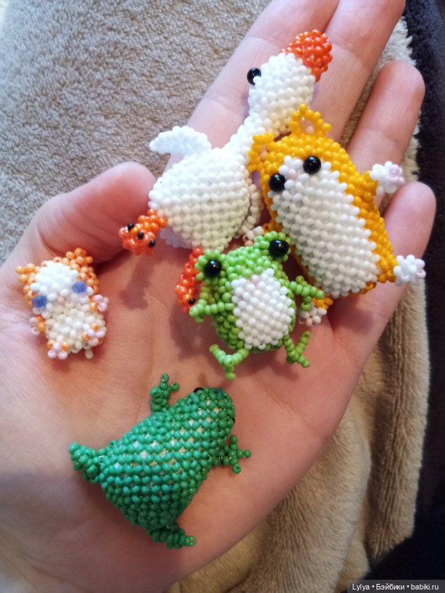 Свяжу либо сплету из бисера миниатюрную игрушечку для Вас и ваших куколок ☺️💖 (фото 8)