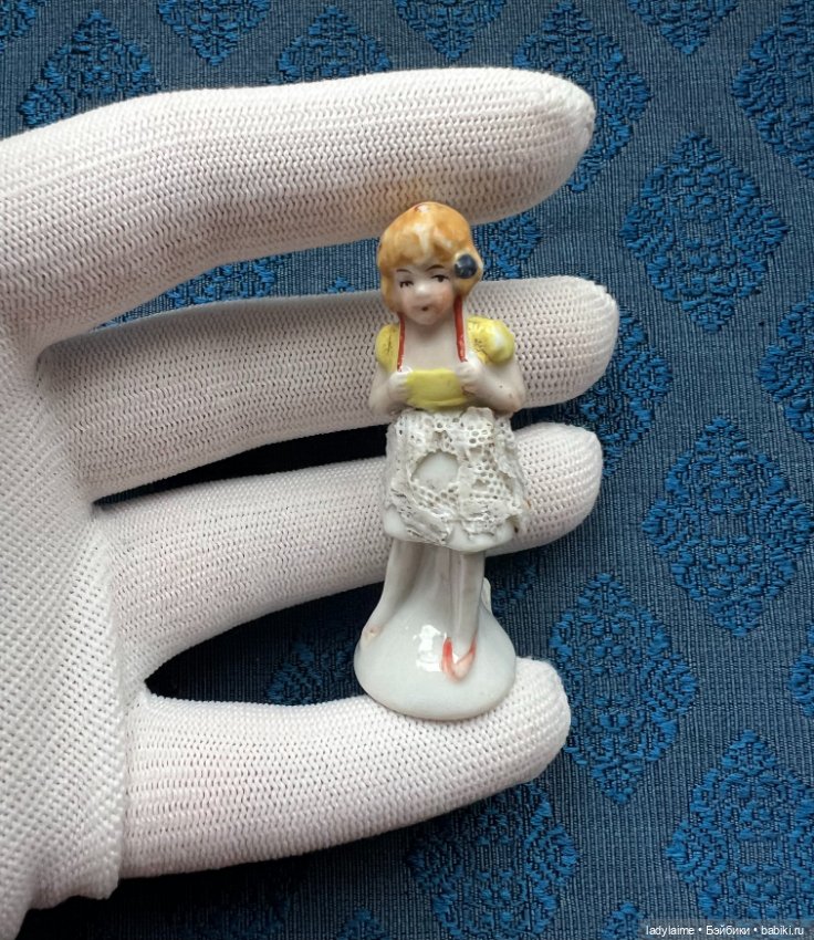 Антикварная фигурка - держатель для визитки (?) - 6,1 см