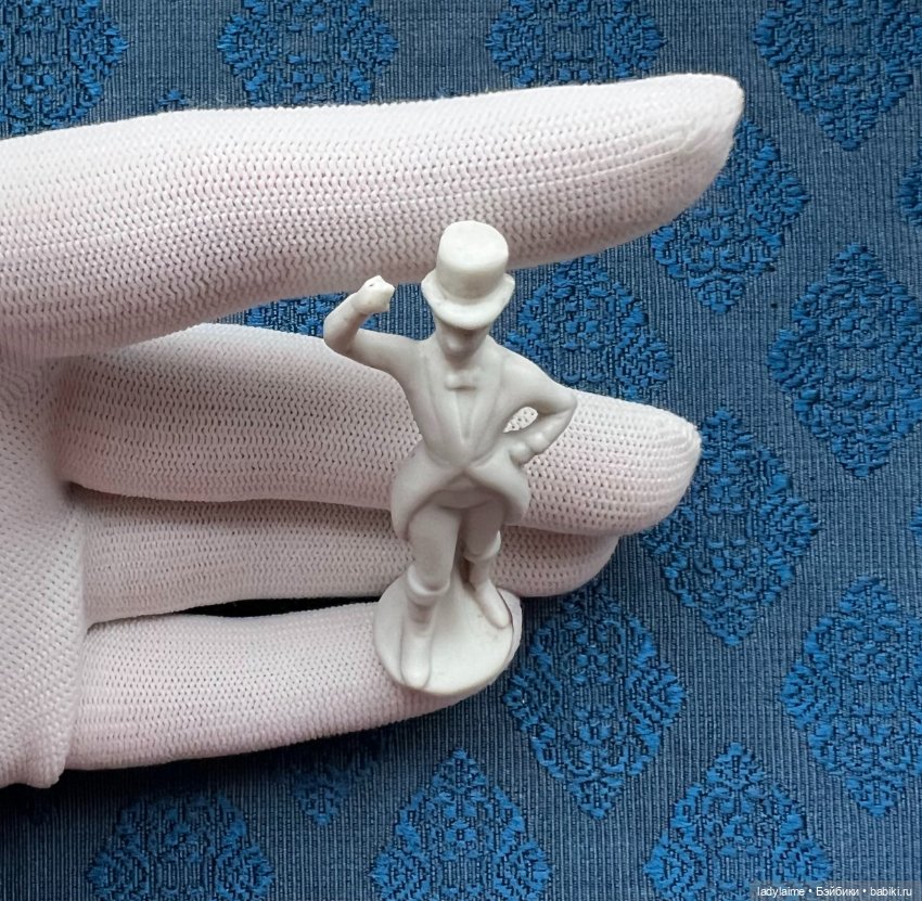 Антикварная фигурка - Укротитель тигров ))) - 6,2 см (фото 2)