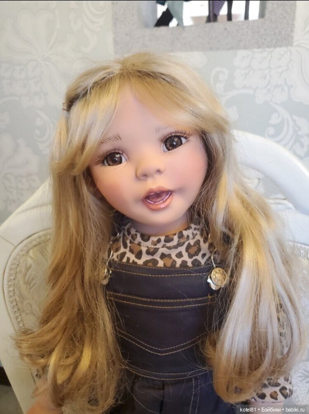 Gaby Jaques виниловая коллекционная кукла (фото 2)