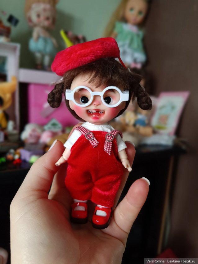 Ob11, голова лепная, глаза двигаются ,парик съёмный