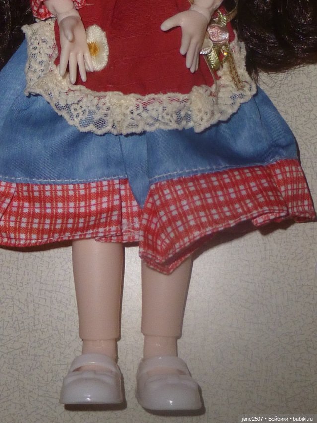 Шарнирная кукла типа БЖД 30 см (размер Барби, Момоко) - новая, в аутфите, обуви - полный комплект (фото 6)