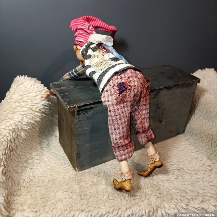 Буратино и ключ при нём - будуарная кукла (фото 4)