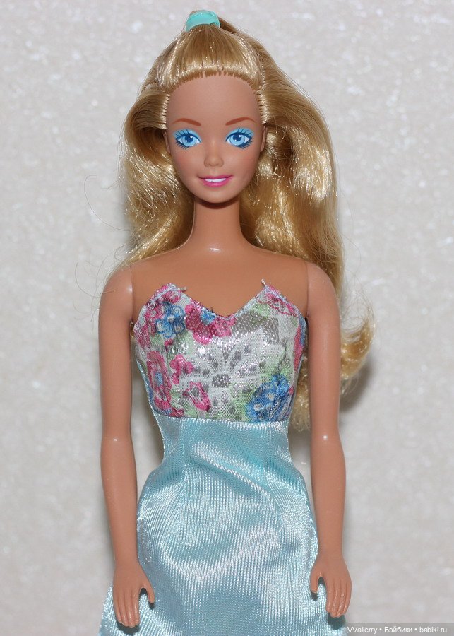 Fun to dress barbie 1988 sale