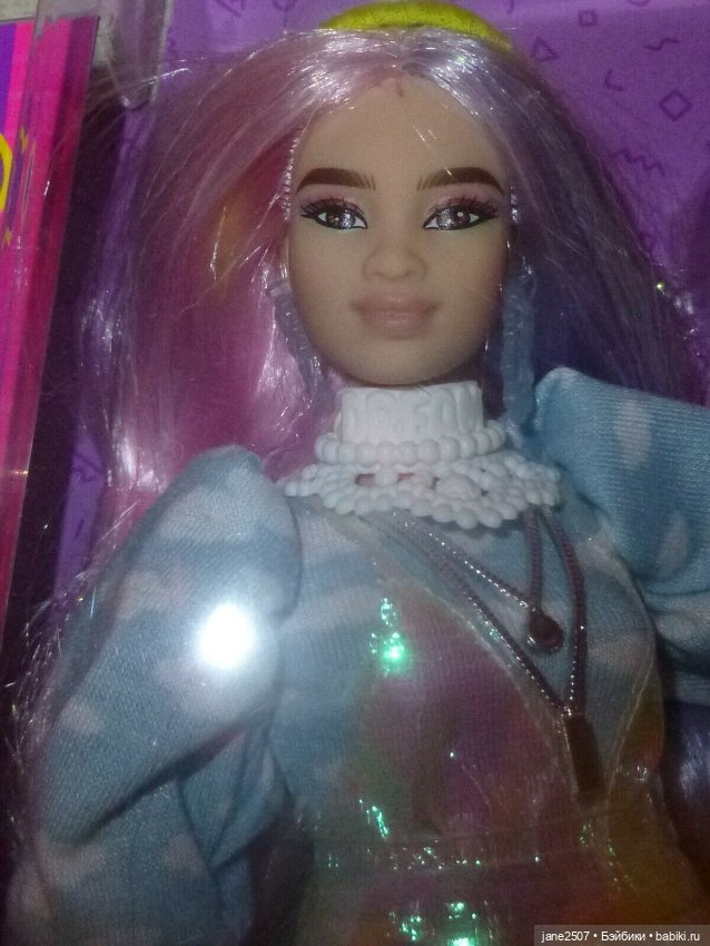 Barbie Extra № 2 NRFB (кукла B)