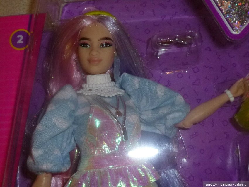 Barbie Extra № 2 NRFB (кукла B) (фото 4)