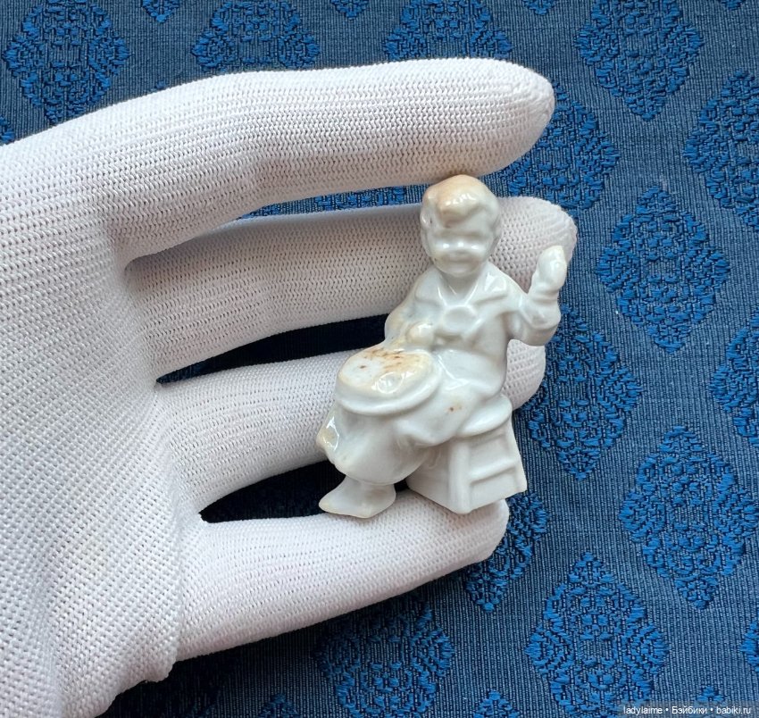 Антикварная фигурка - 5,4 см