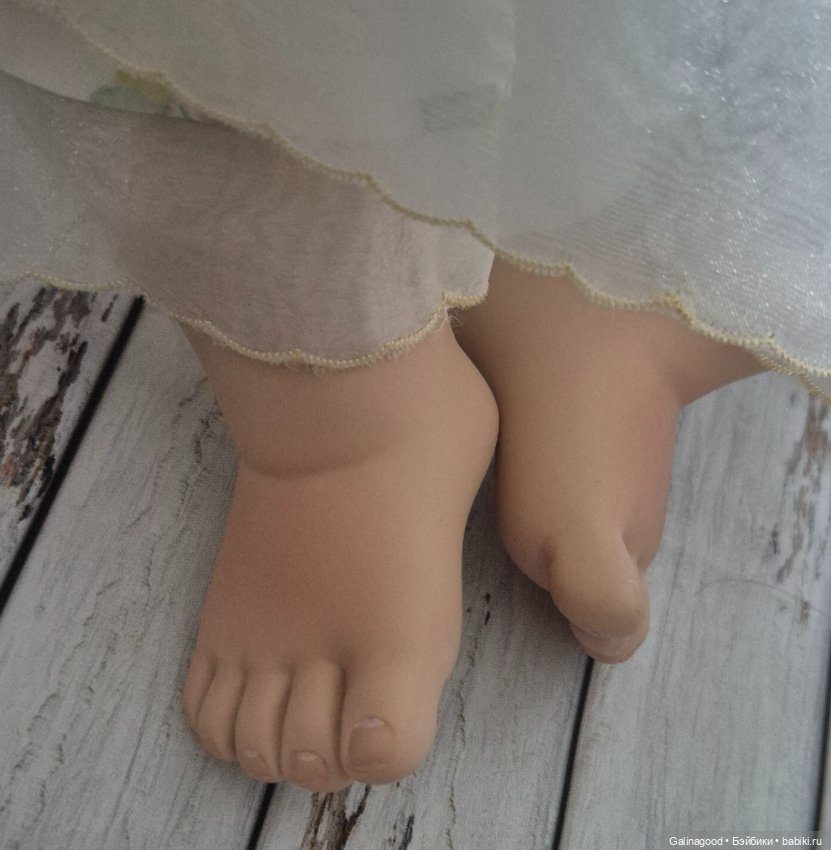 Christine Christine Orange