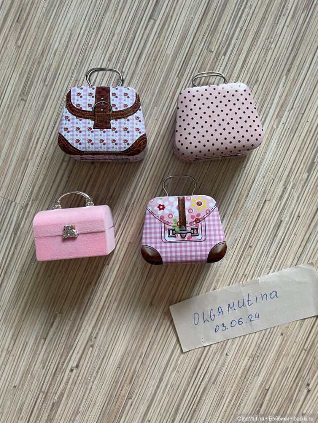 Домик-саквояж с малышкой — Домики для кукол (фото 7)