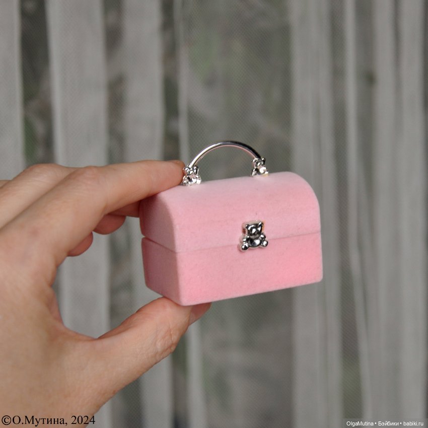 Домик-саквояж с малышкой — Домики для кукол (фото 2)