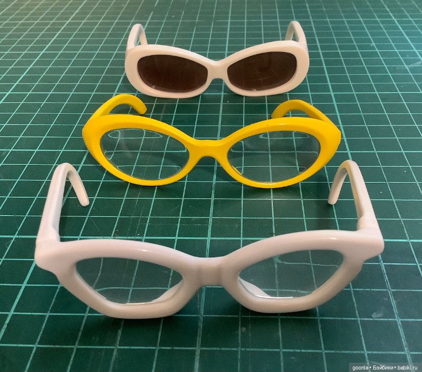 Очки для блайз — Украшения и очки для кукол