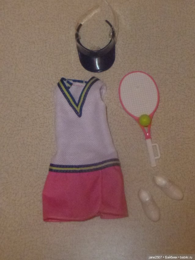 Полный аутфит Барби Barbie Made to Move Tennis Player новый