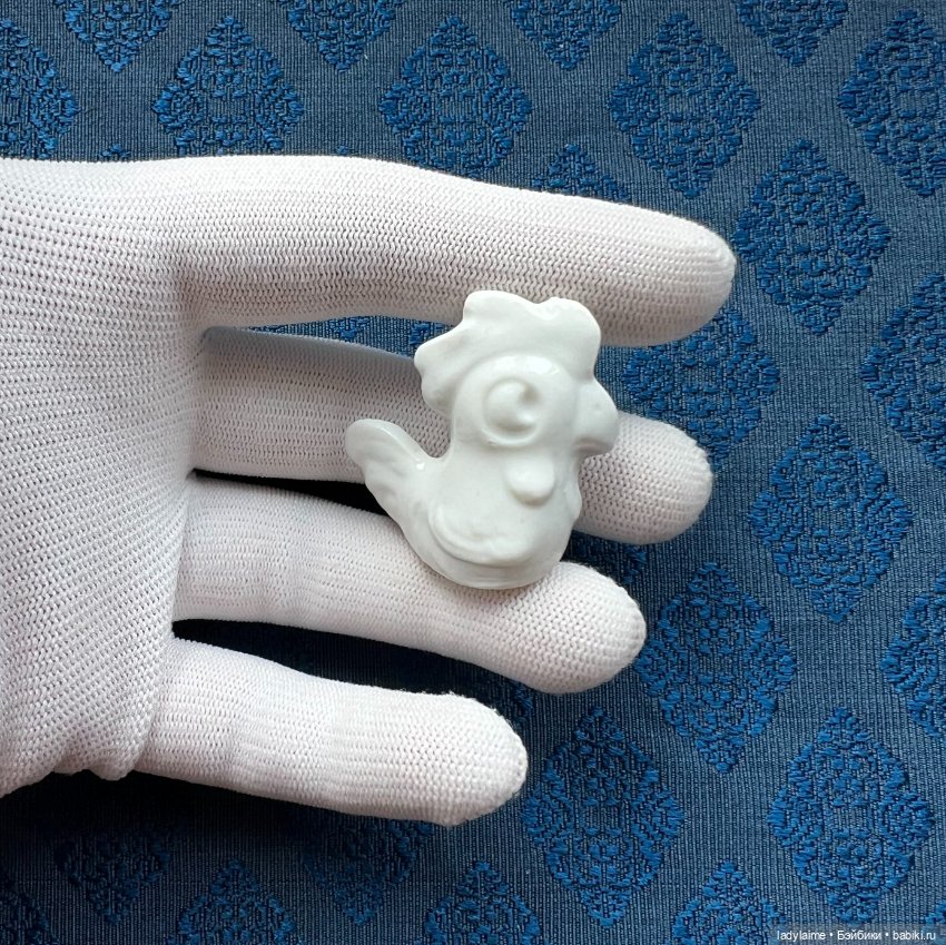 Антикварная фигурка - 3,9 см х 3,5 см (фото 2)