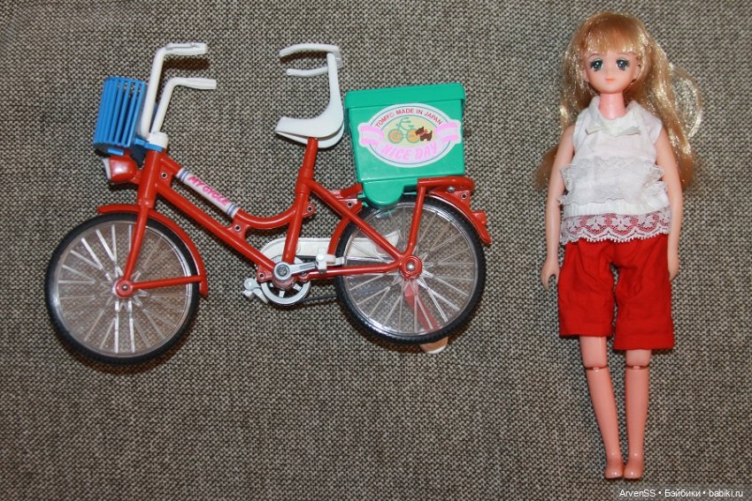 Редкая винтажная велосипедистка от Тому (фото 3)