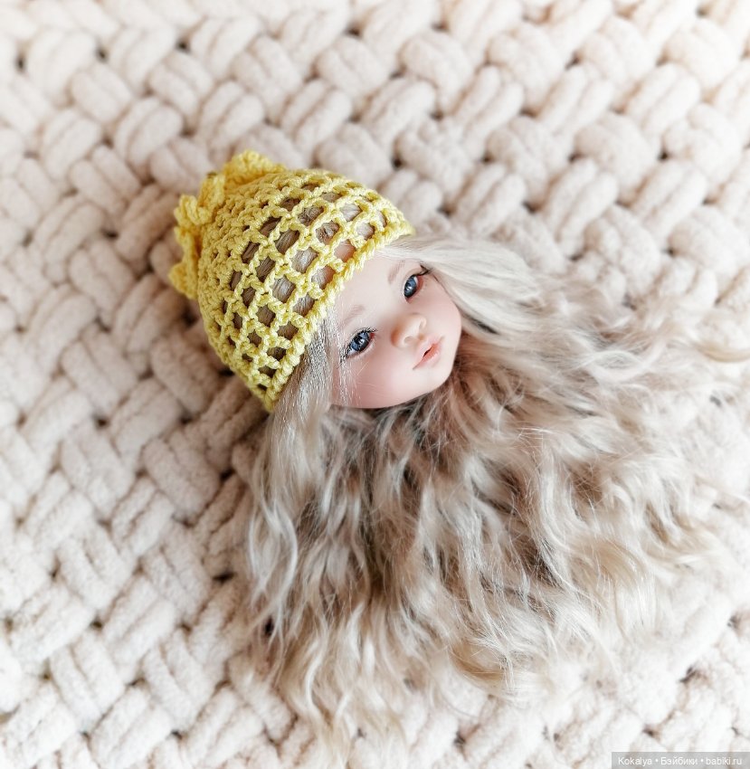 Шапки, шляпки, биреты — Аксессуары для кукол (фото 2)