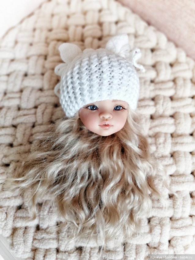 Шапки, шляпки, биреты — Аксессуары для кукол (фото 5)