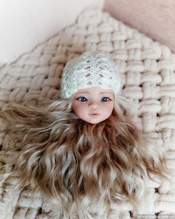Шапки, шляпки, биреты — Аксессуары для кукол (фото 6)