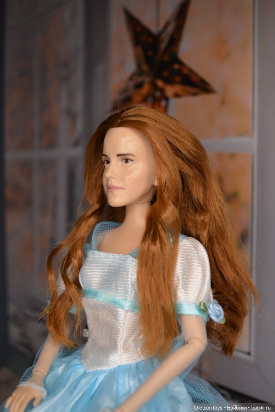 Портретная кукла Белль Эмма Уотсон из фильма Disney "Красавица и чудовище" (фото 4)